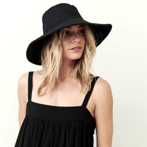 Jenni Kayne Cotton Canvas Sun Hat in Black